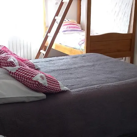 Chez Louis D'hotes A La Ferme Bed & Breakfast La Canourgue